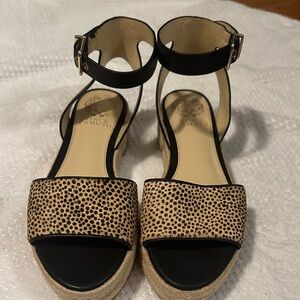 Vince Camuto Black and Tan Espadrille Sandals